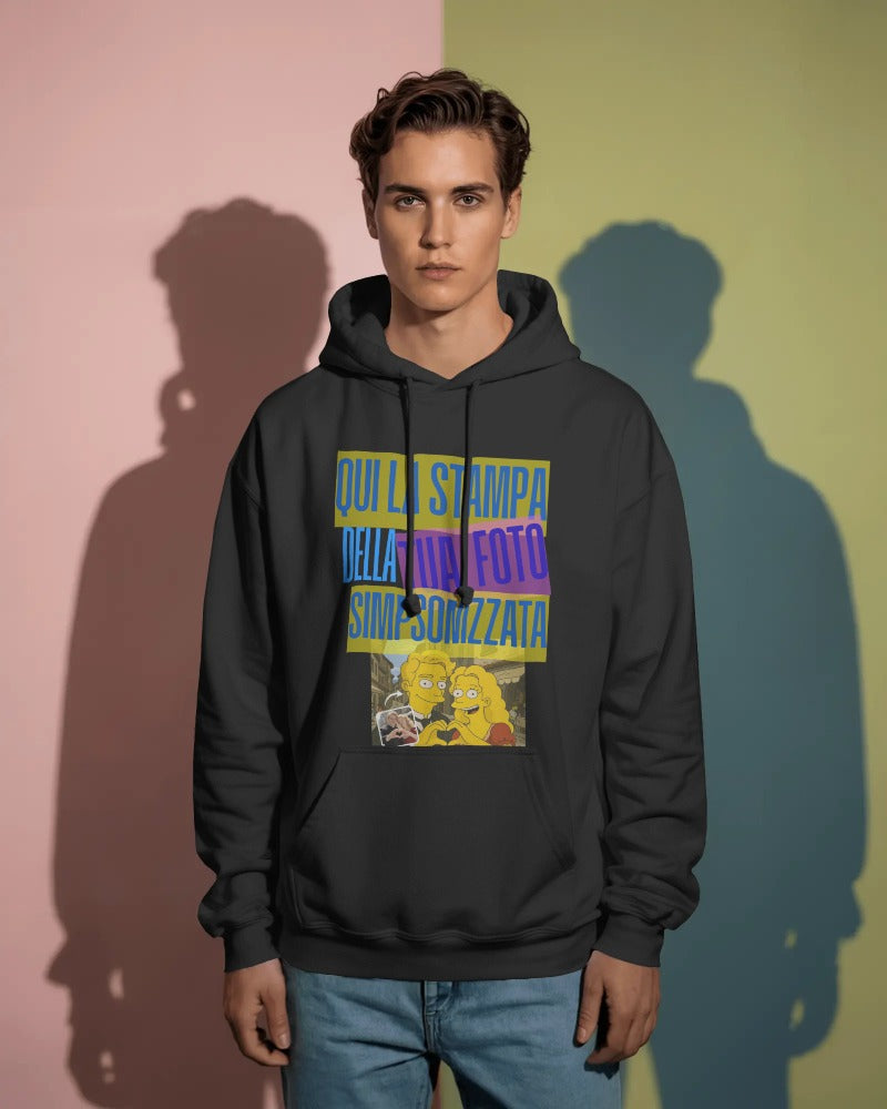 Felpa nera con cappuccio e marsupio personalizzabile effetto SIMPSON